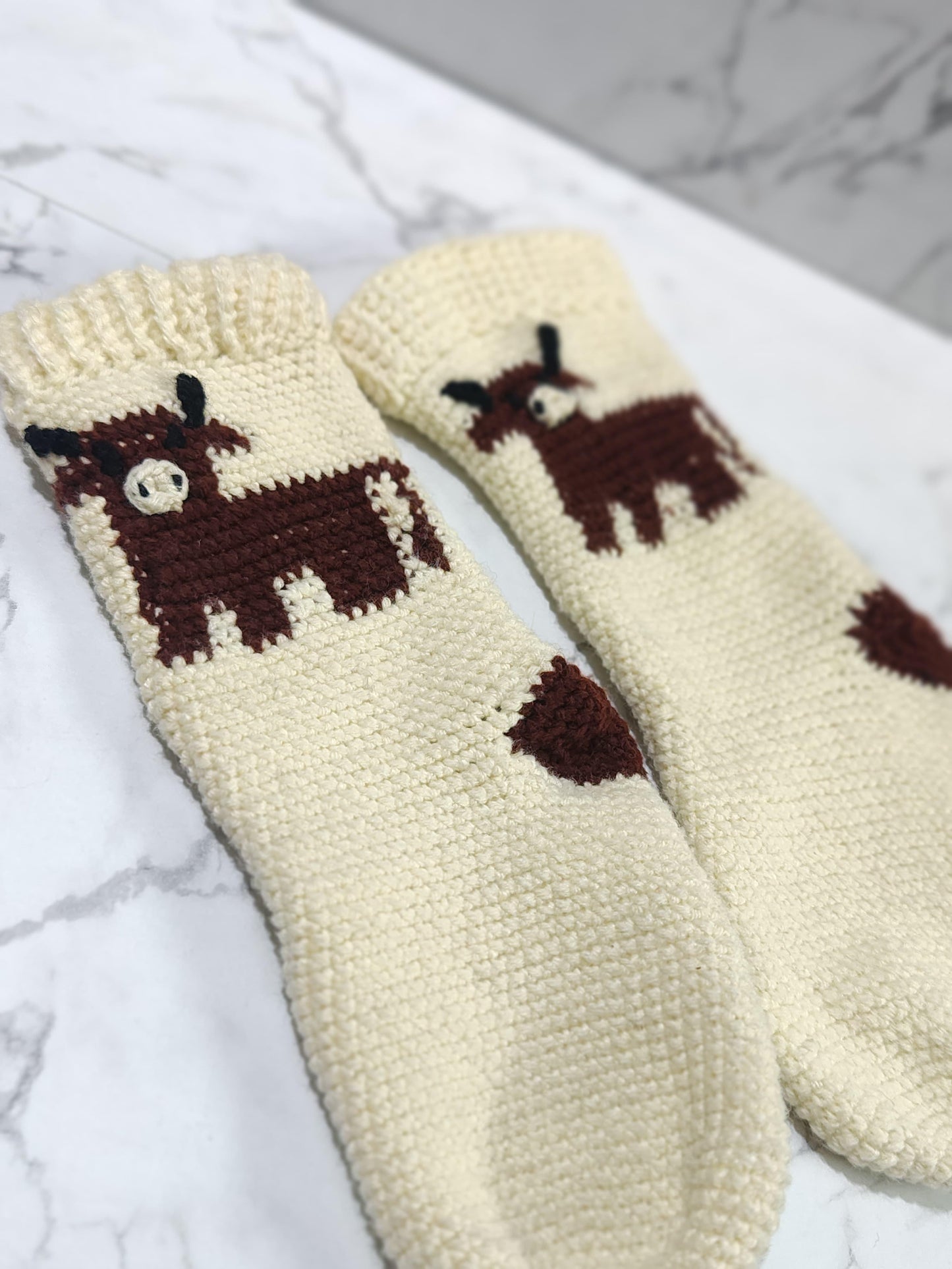 Highland Cow Socks Crochet Pattern