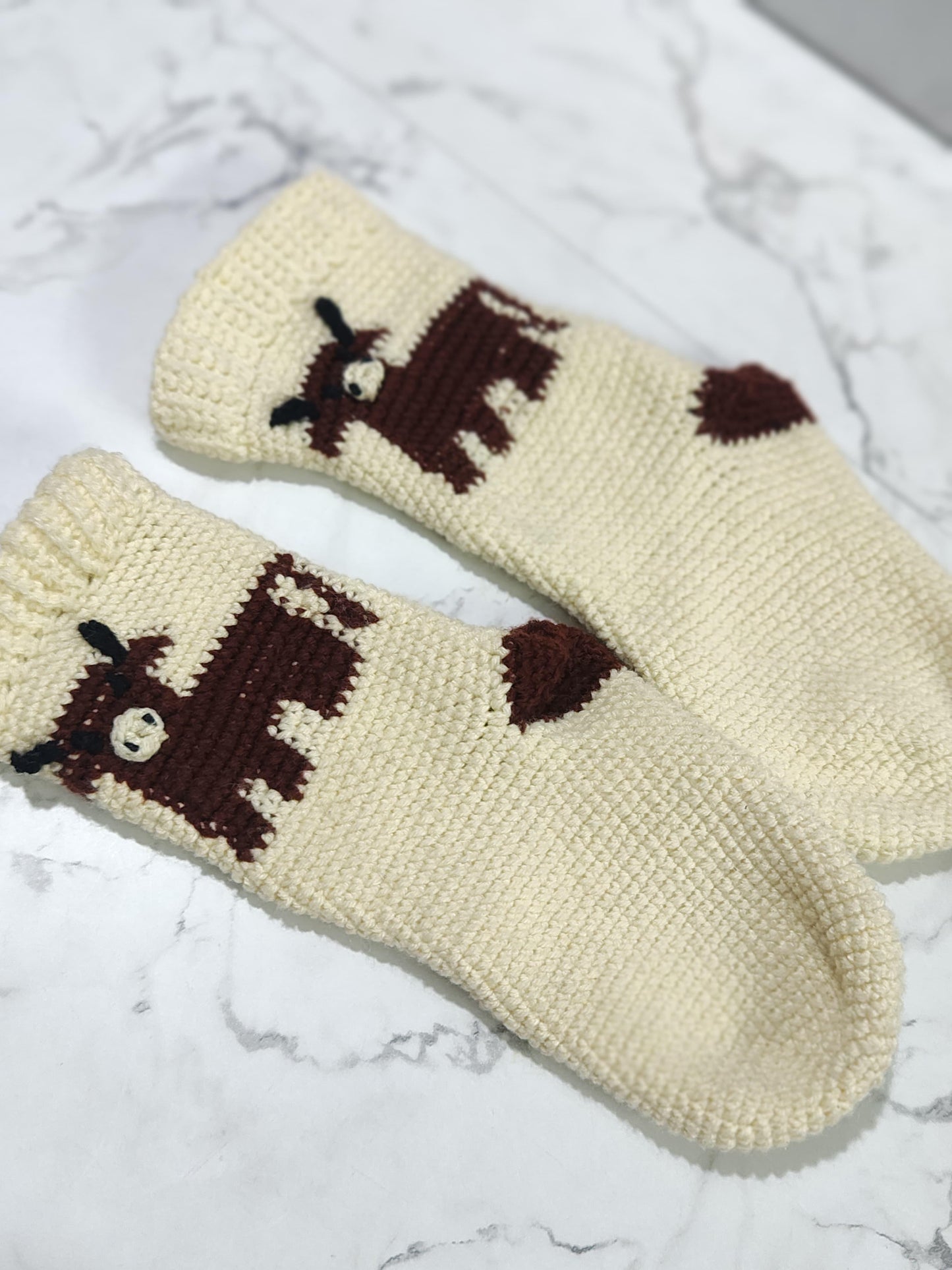 Highland Cow Socks Crochet Pattern