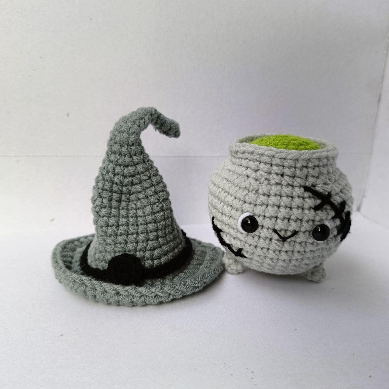 Cute Cauldron Pattern