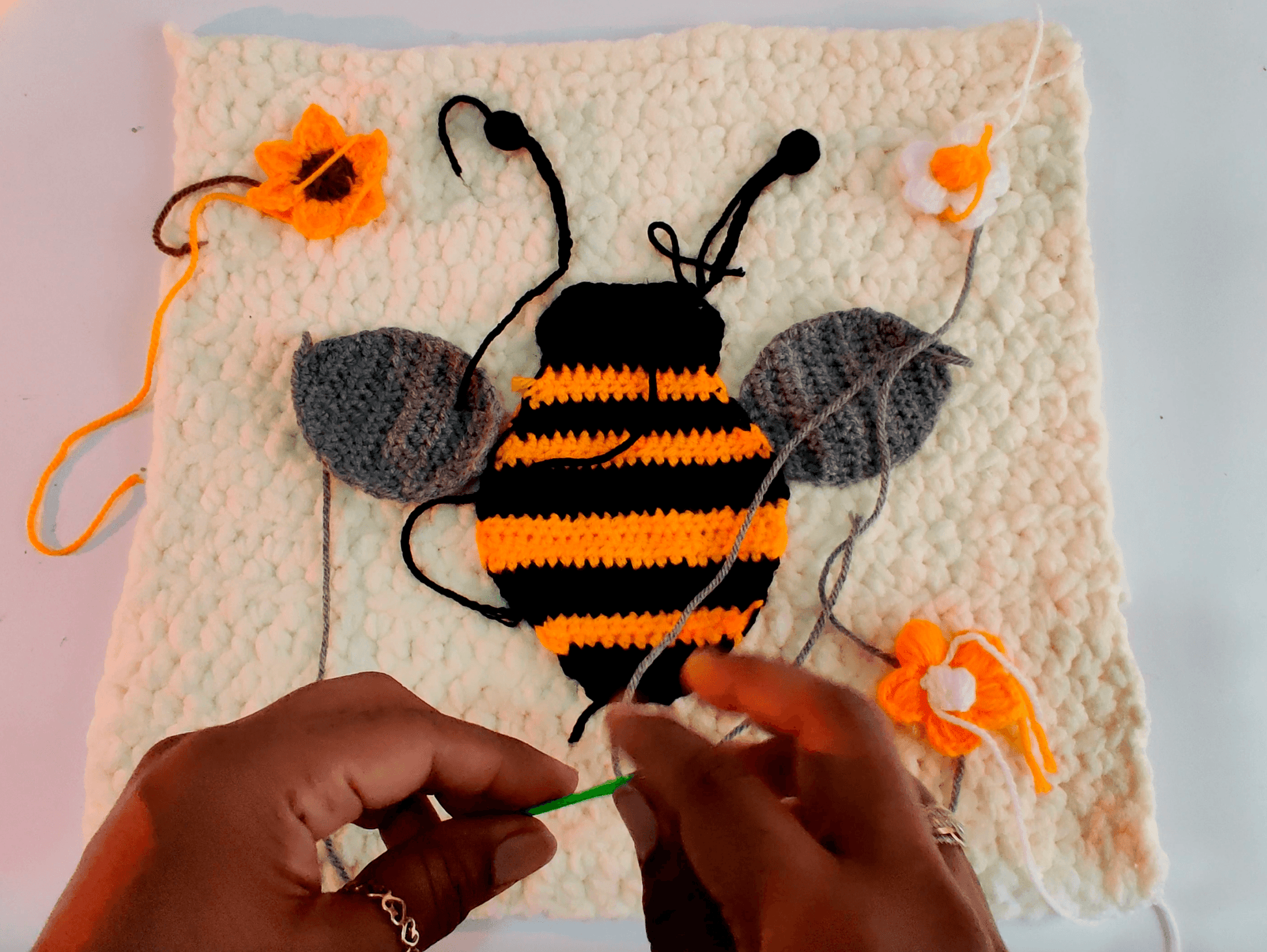 Bee Pillow Pattern - KnotNookCo